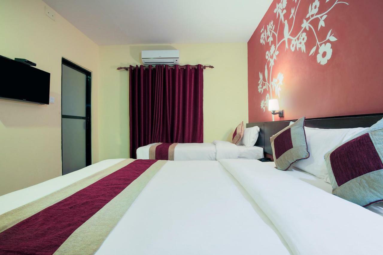 Hotel Vision Safari Pvt Ltd Sauraha Exterior foto
